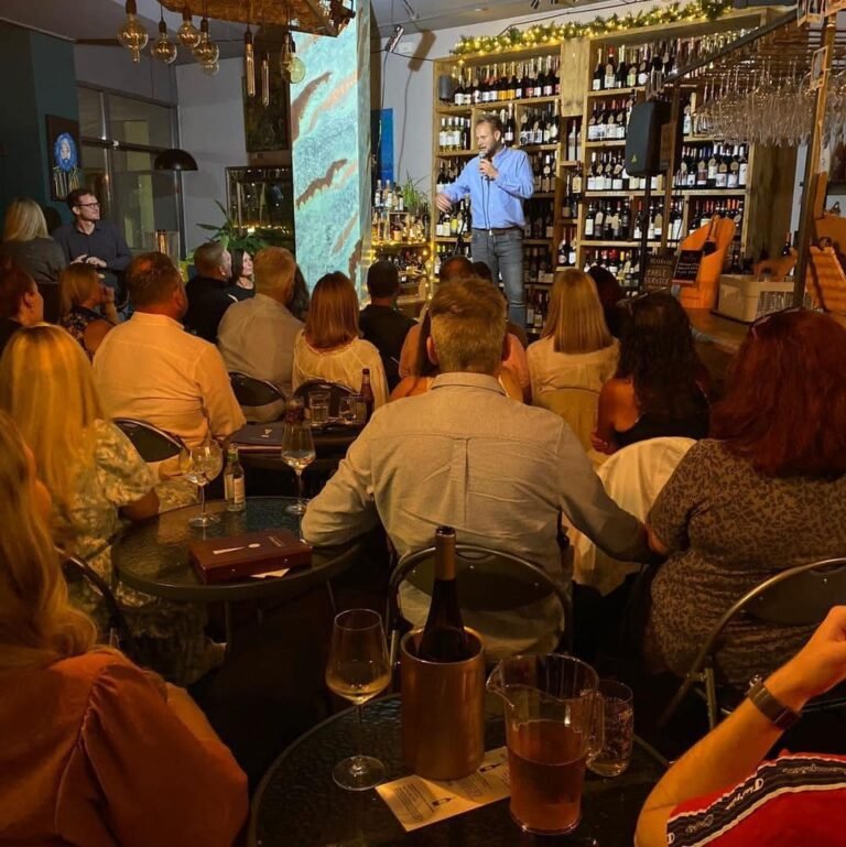 HonkyTonk wine library 768x769